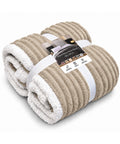avilia home coperta plaid sherpa 180x200 cm in flanella a righe con retro bianco per letto divano o viaggio disponibile in sei colori ean 8056819082319