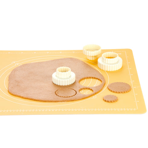 immagine-1-tescoma-set-taglia-biscotti-in-6-misure-ean-8595028449884